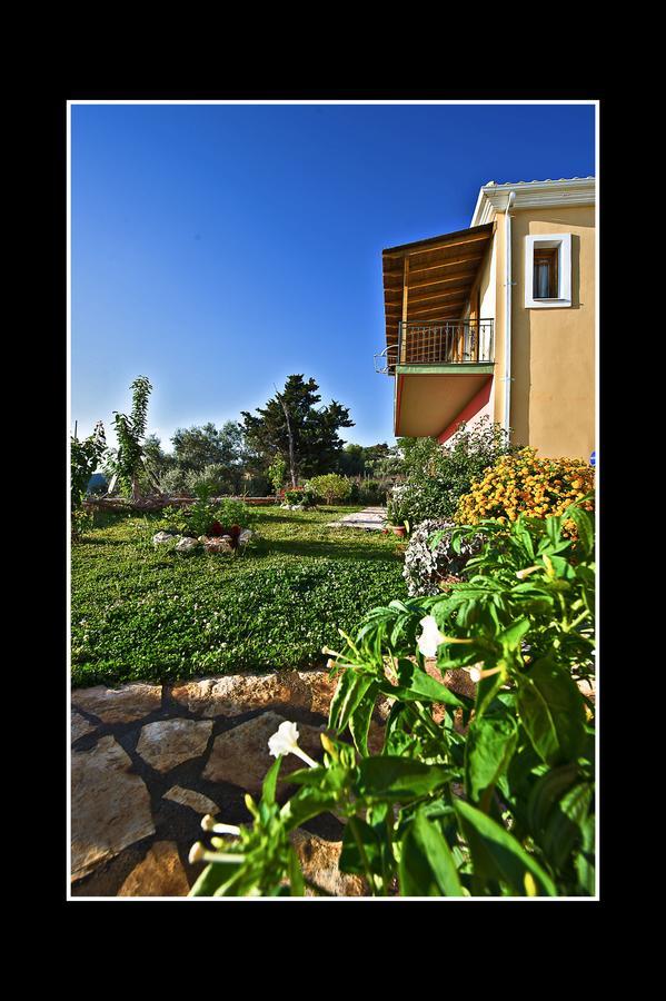 Porto Katsiki Guest Houses อธานนิออน ภายนอก รูปภาพ